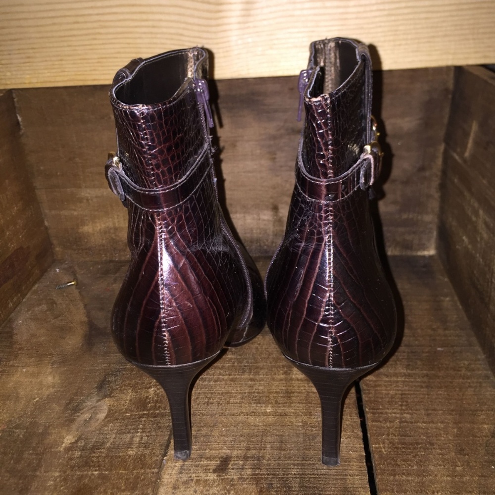 Ann Taylor Ankle Boots Dark Brown Size 9 - Picture 5 of 8